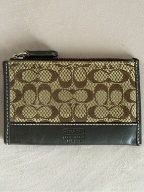 Coach Brown/Tan Signature Zip Card Case